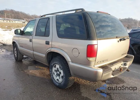 2002 Chevrolet Blazer Ls from USA, damaged, VIN 1GNDT13W82K169230